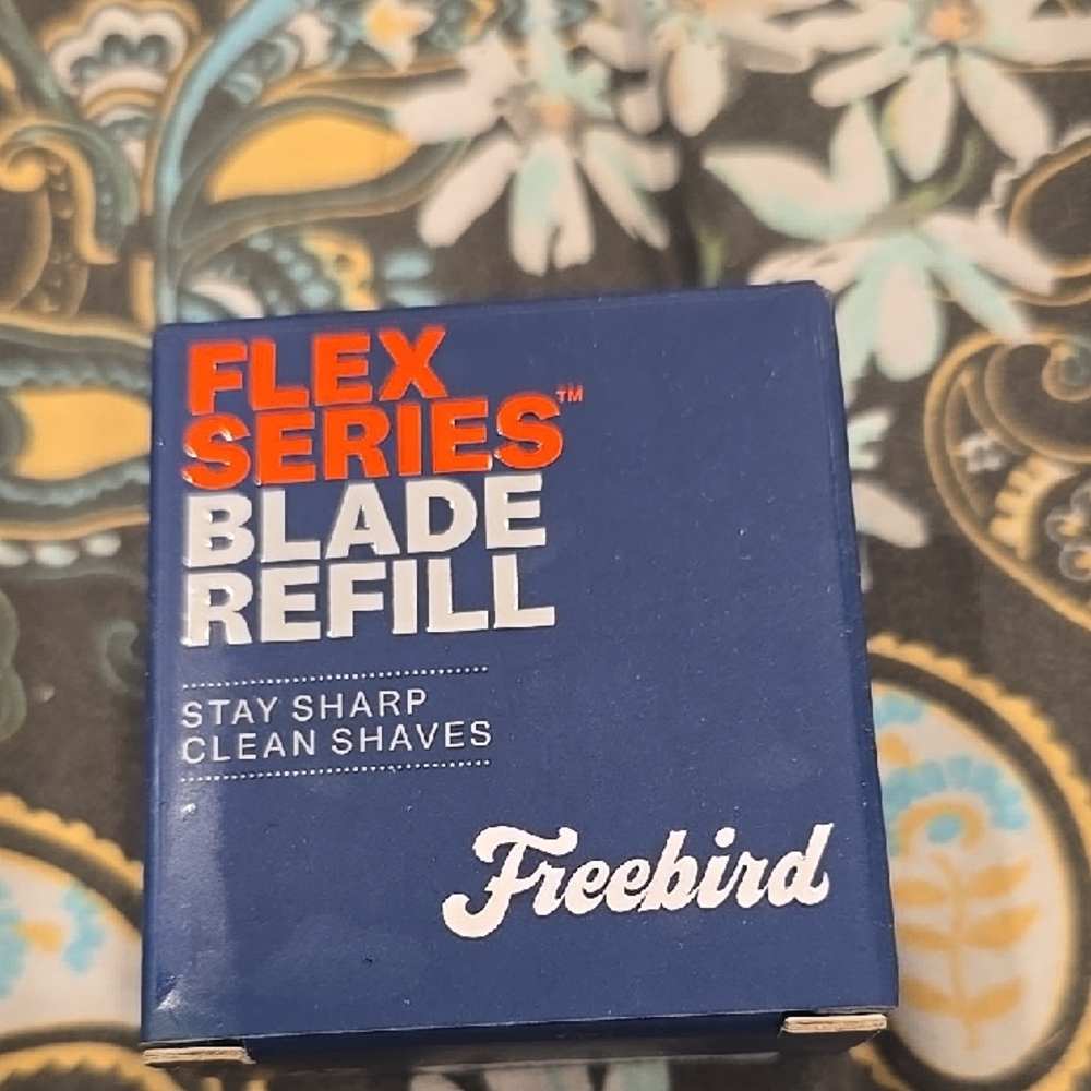 ❤️10/$30 New Freebird Flex Series Blade Refill - Bold Blue